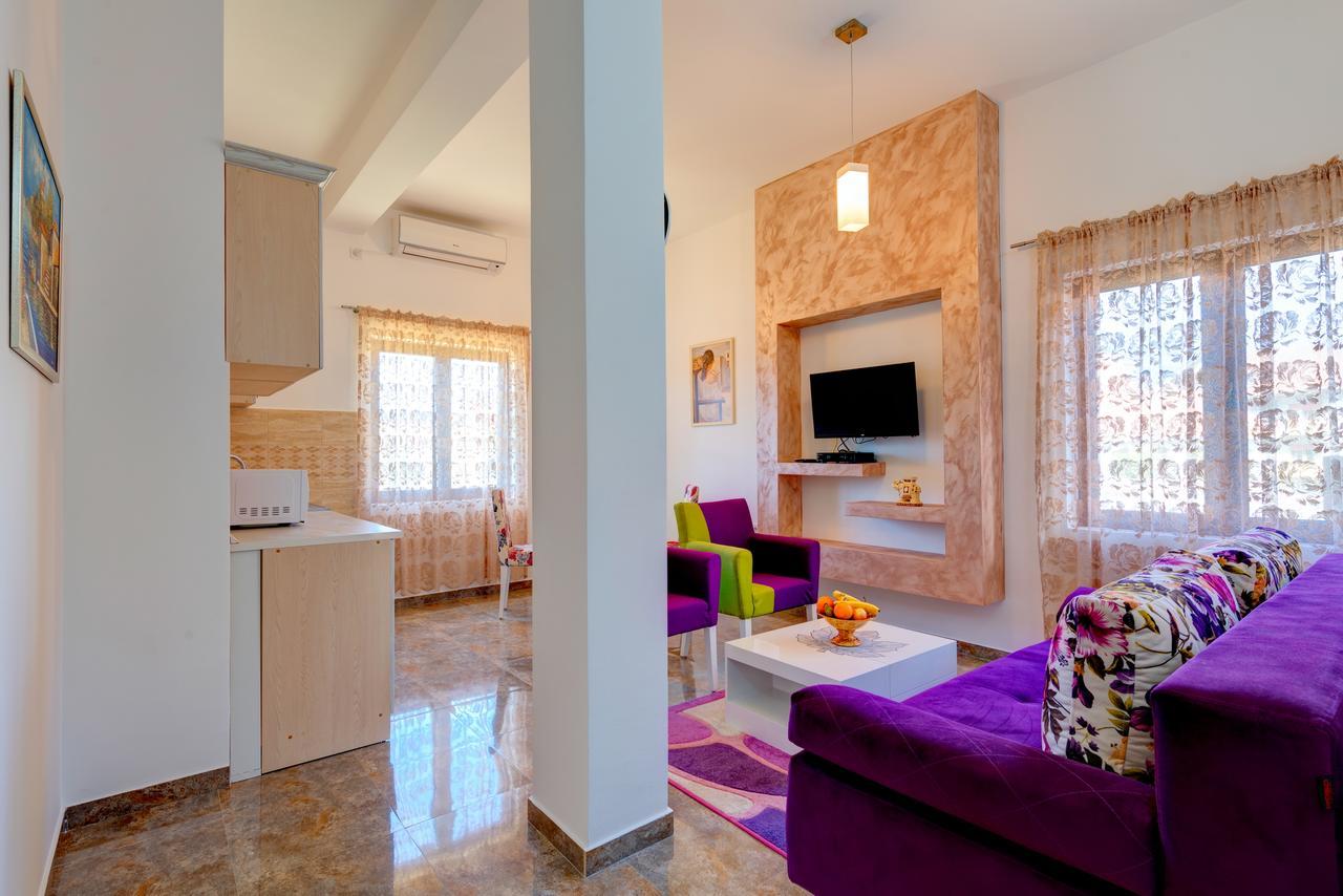 Divine Apartments Tivat Exterior foto